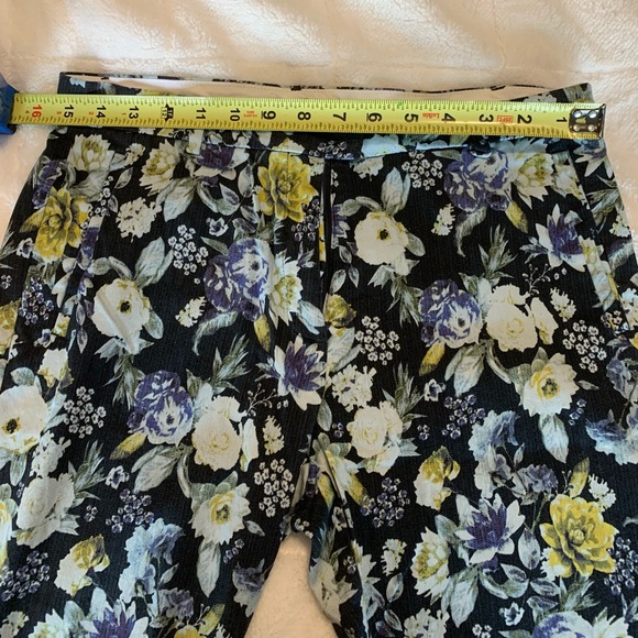 H&M FLORAL PANTS - Picture 4 of 5